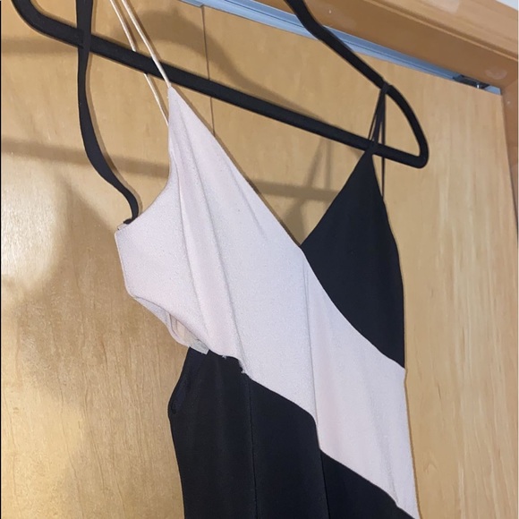 Aurora Colorblock Fitted Midi Dress w/ Cutouts - Picture 3 of 11